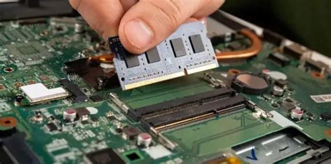 Cómo reparar la computadora portátil Dell que no se enciende