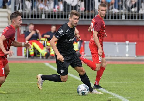 Vor SSV Spiel Gegen Linx Mit Karacho Aus Der Pause SSV Reutlingen