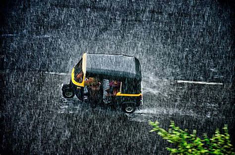 Weather Alert Moderate To Heavy Rain Likely In Delhi Till August 16