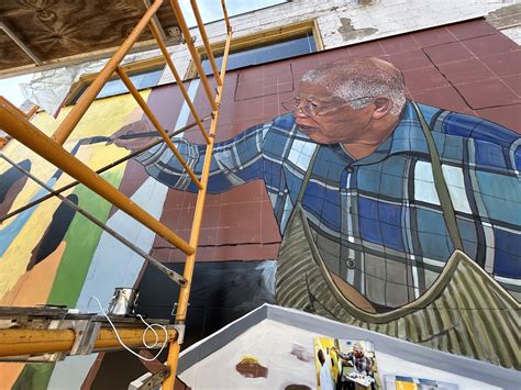 Watch Johnny P Johnson Mural Adding Layers Of Paint Fredericksburg