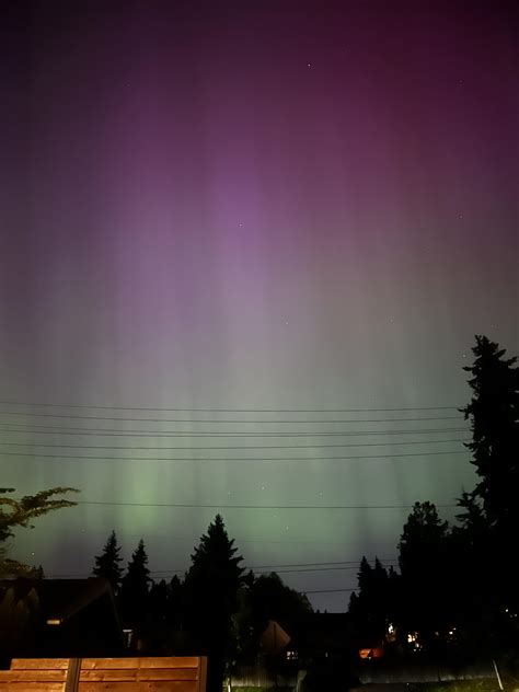 Aurora borealis near Aurora Borealis : r/Seattle