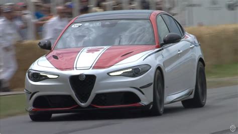 Alfa Romeo Giulia Quadrifoglio Racing Sfreccia Al Goodwood FoS 2019