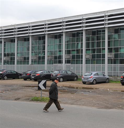 Lex Agenzia delle Entrate diventerà un centro civico