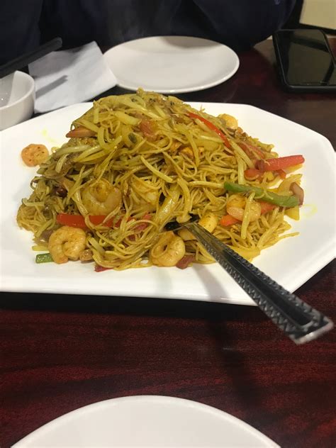 Grand Chinese Restaurant, 4461 Lougheed Hwy, Burnaby, BC, Chinese