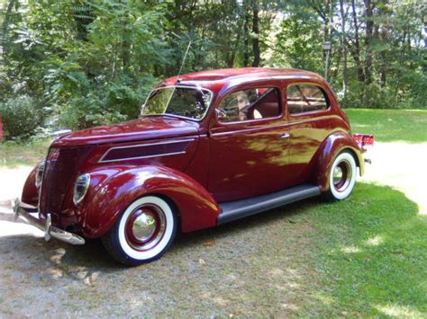 1937 Ford Tudor Sedan Deluxe For Sale