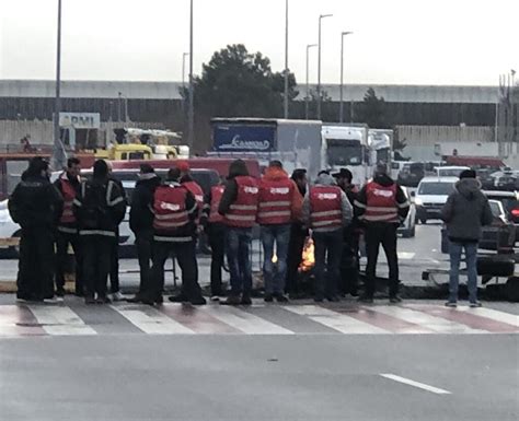 Réforme des retraites À Saint Nazaire deux barrages bloquent le