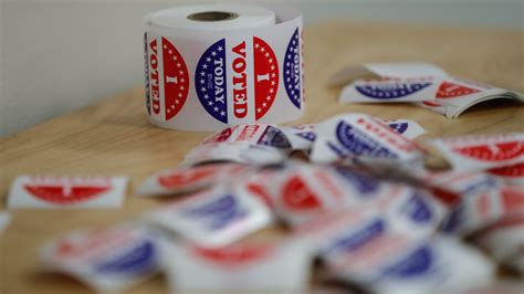 Why Dallas County voters won't get 'I voted' stickers on Election Day