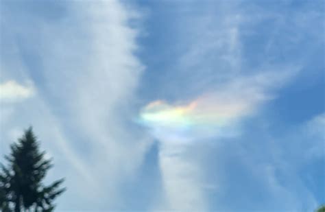 What Are Rainbow Clouds Rare Phenomenon Seen Over Portland Region