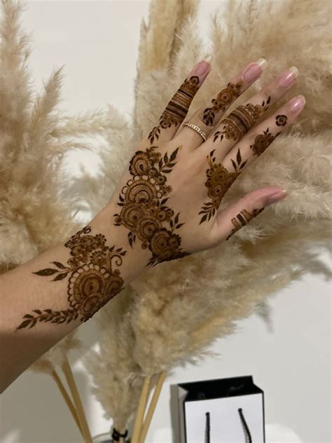 Henna Insta Henna By Hasna Mehndi Designs Book Henna Designs