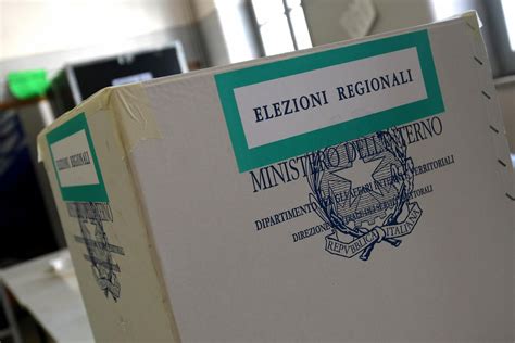 Elezioni Regionali Sicilia 2022 Data Incerta Musumeci Verso Le