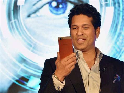 Sachin Tendulkar Becomes Brand Ambassador And Investor To Smartron