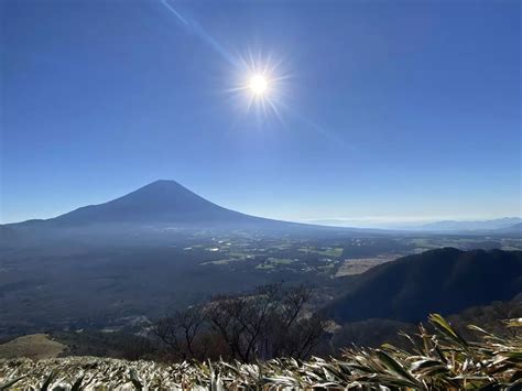 富士山見ながら竜ヶ岳（本栖湖キャンプ場 石仏 山頂 端足峠 湖畔遊歩道 本栖湖キャンプ場） へろへろ隊長さんの毛無山・雨ヶ岳・竜ヶ岳の活動