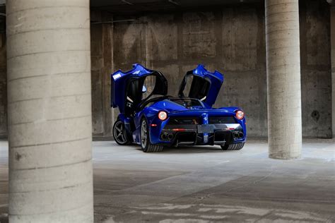 This Is The Only Ferrari LaFerrari Finished In Blue Elettrico Over A ...