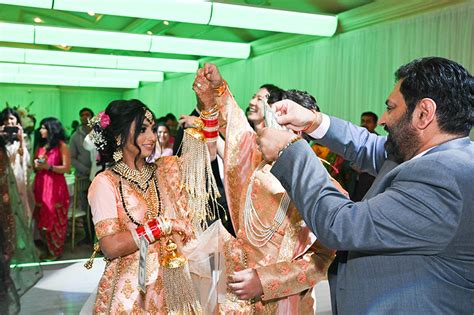 Sanjana Harjot Intimate Sikh Weddingceremony