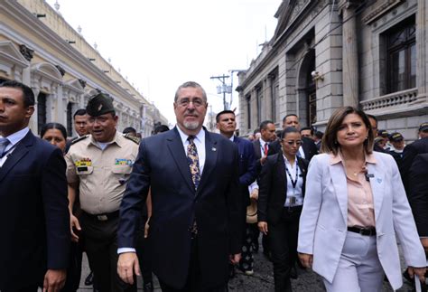 Bernardo Arévalo en el Congreso Es el momento de que las diputadas y