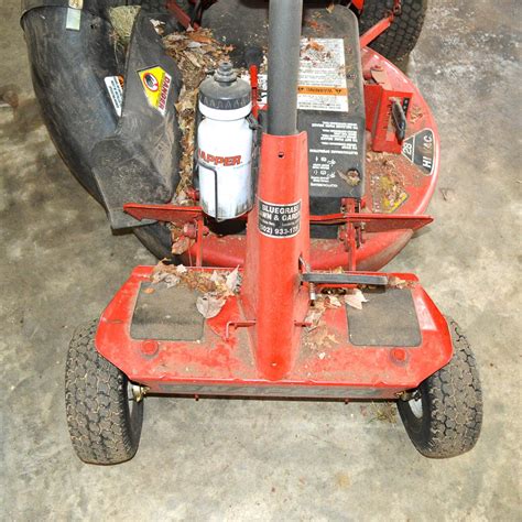 Snapper Rear Engine Riding Mower and Leaf Catcher | EBTH