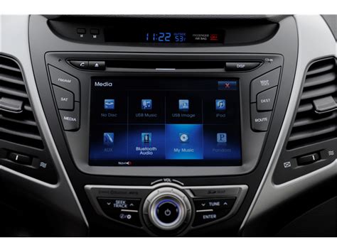 2015 Hyundai Elantra: 49 Interior Photos | U.S. News