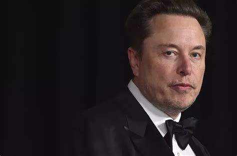 Elon Musk Busca Empleados Argentinos Y Paga D Lares