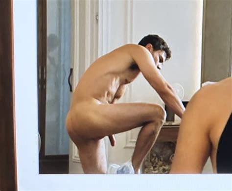 Theo James Shows Off Real Penis In The White Lotus Gay Male Celebs