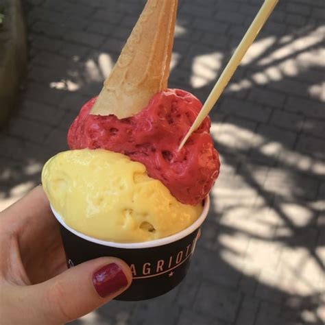 Il Negozietto Del Gelato San Bartolomeo Al Mare Italy Gelato Al Mango