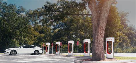 New Tesla Superchargers Open In Nevada, California