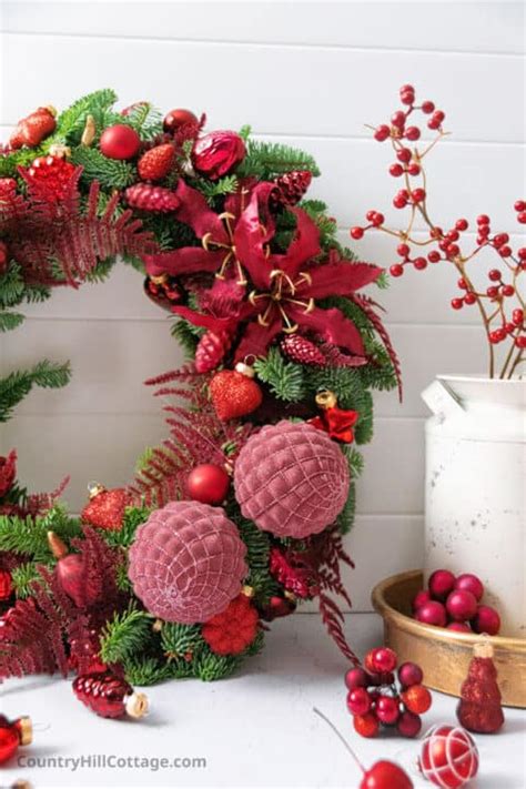 Red Christmas Wreath