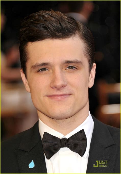 Josh Hutcherson 2011 Oscars Josh Hutcherson Photo 19747747 Fanpop