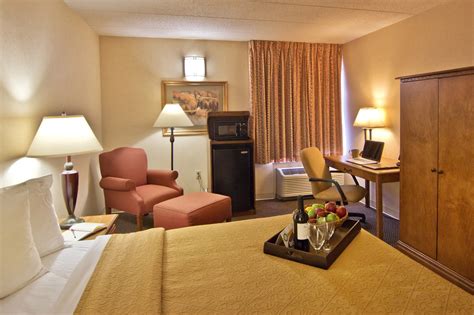 Guest Rooms at Quality Inn, Chillicothe, Ohio