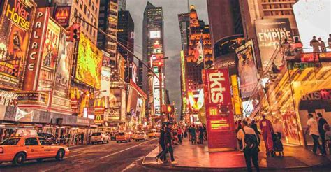 Broadway De Tellbetter Un Audiogu A Autoguiado Getyourguide