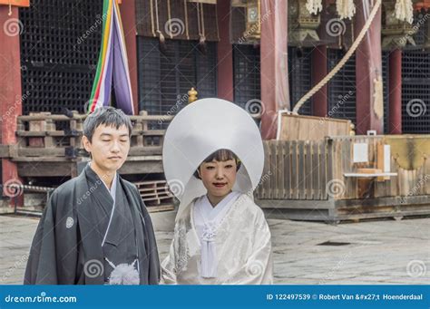 Japanese Couple Marriage At Yasaka Shrine Kyoto Japan Editorial Stock