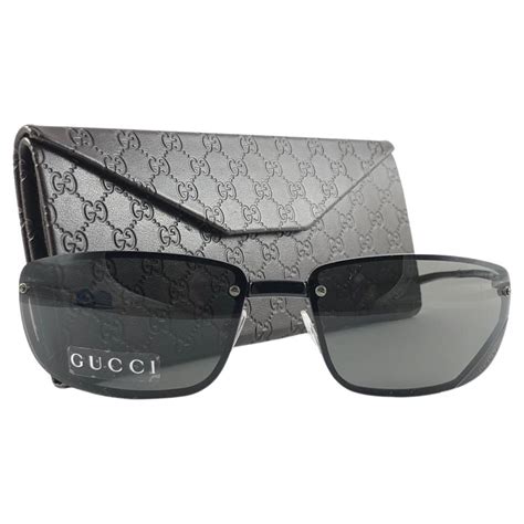 Gucci Large Round Tortoise Shell Sunglasses For Sale At 1stdibs Gucci Tortoise Shell