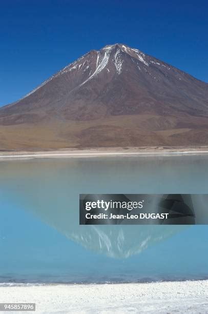 504 Licancabur Lake Stock Photos, High-Res Pictures, and Images - Getty ...