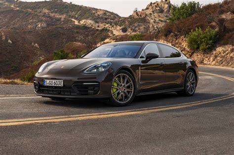 2022 Porsche Panamera Pictures - 484 Photos | Edmunds