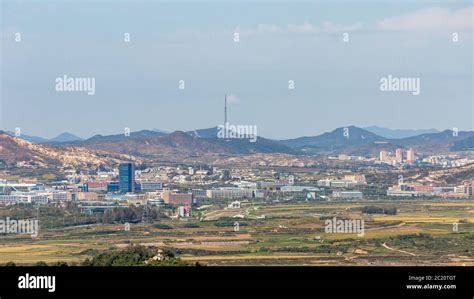 Kaesong Border High Resolution Stock Photography And Images Alamy