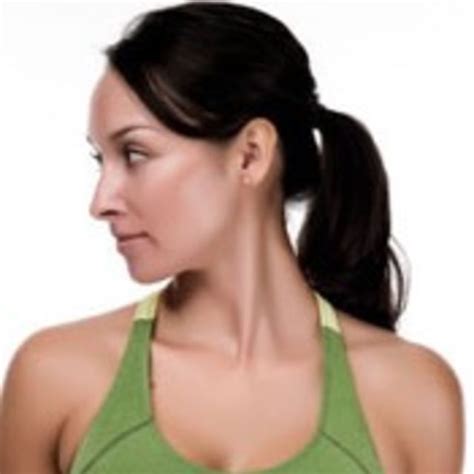 Neck Rotation Right by Andrew Richard - Exercise How-to - Skimble