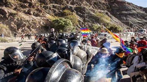 Represi N Policial En Manifestaci N Contra Reforma En Jujuy