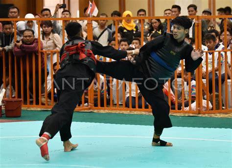 Medali Emas Pencak Silat Putra Asg Antara Foto