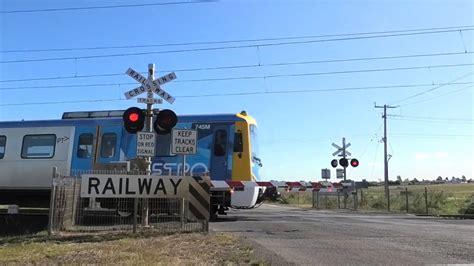 Calder Park Drive Calder Park Vic LXRA Railway Crossing YouTube