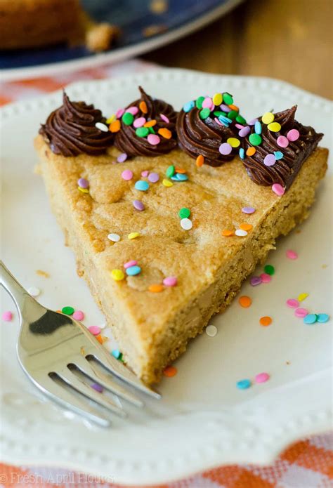 Peanut Butter Cookie Cake