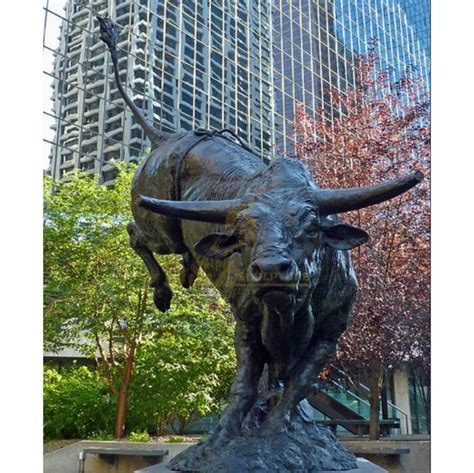 Bronze Bull Bear Sculpture D&Z sculpture