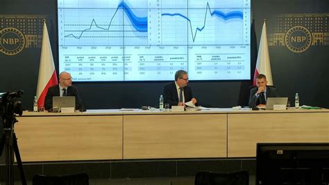 Nowa prognoza prognoza NBP Inflacja w 2022 roku ma wynieść 5 8 procent