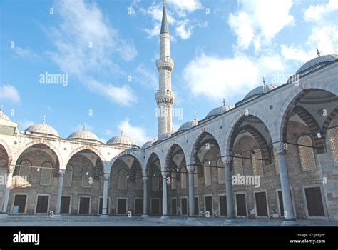 Blue Mosque Sultan Ahmet Camii Istanbul Stock Photo Alamy