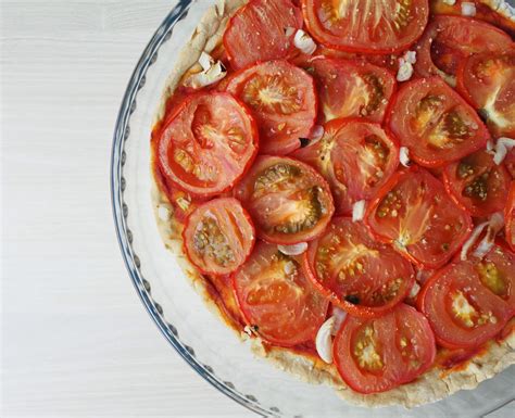 SANS GLUTEN SANS LACTOSE Tarte à la tomate et à la moutarde sans