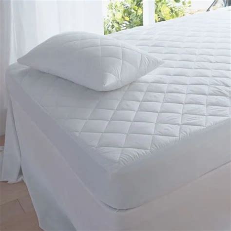 White Mattress And Pillow Protector at Rs 650/piece in Bengaluru | ID ...