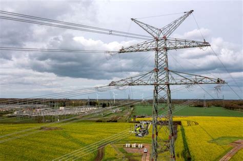 Bundesnetzagentur Sieht Beim Stromnetz Ausbau Sparpotenzial In