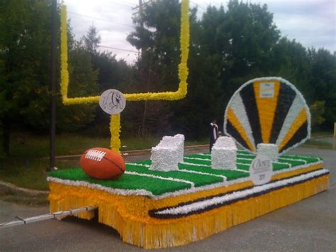 Homecoming floats, Parade float, Christmas float ideas