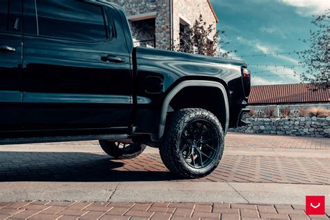 Gmc At4 Hybrid Forged Series Hf6 4 Vossen Wheels