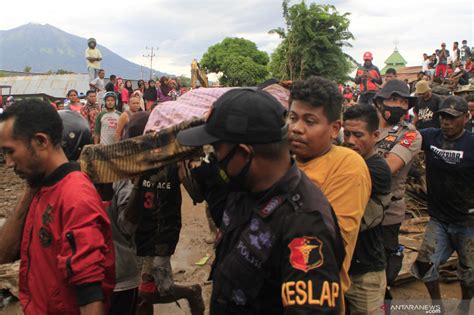 Wanita Hamil Yang Hilang Akibat Banjir Bandang Ngada Ditemukan ANTARA