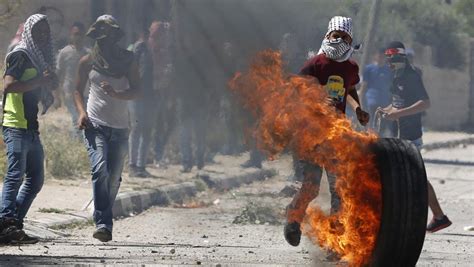 Deux Palestiniens Tu S Par L Arm E Isra Lienne Tsa