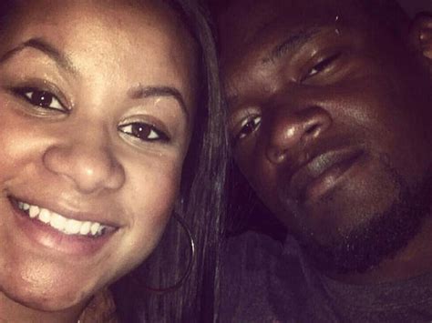 Cops Nfl Player Kills Girlfriend Then Self Photo 1 Cbs News